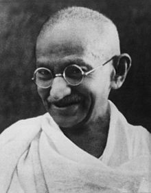 220px-Gandhi_smiling